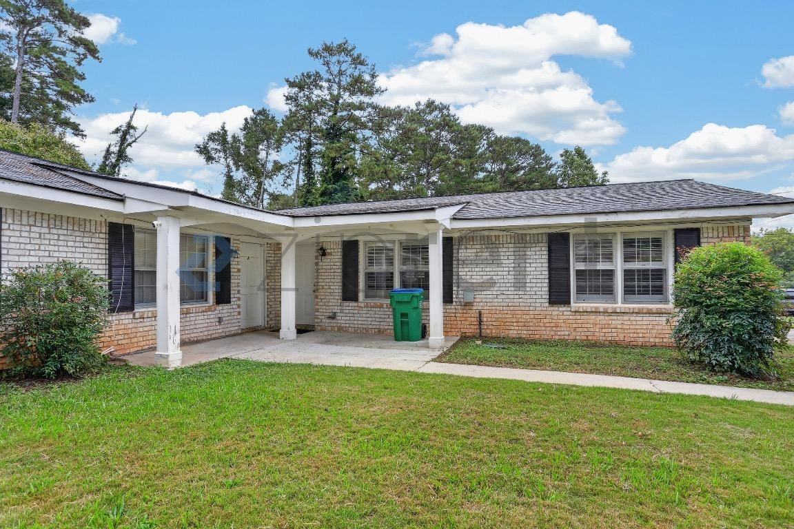 5438 Langhorn Way #B - Photo 2 of 20