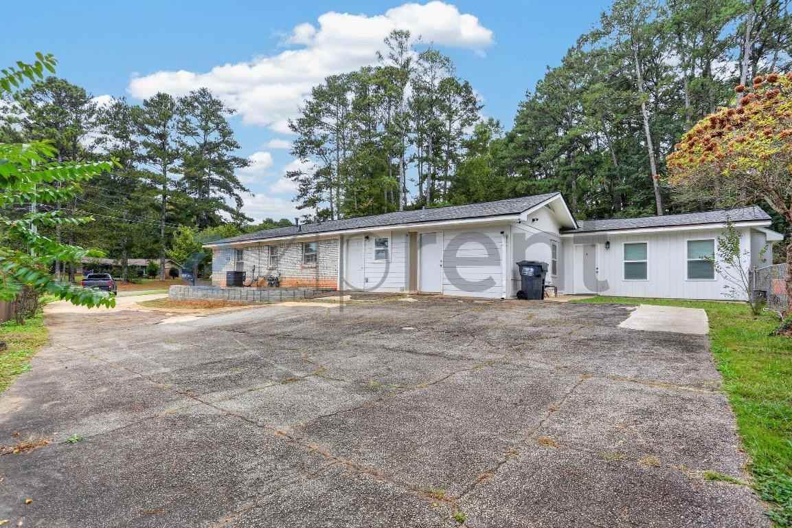 5438 Langhorn Way #B - Photo 4 of 20