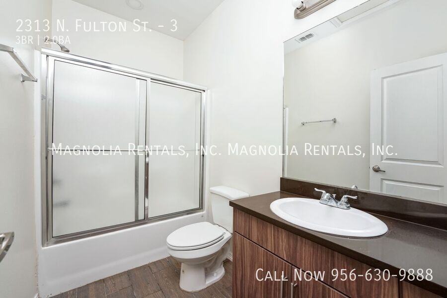 2313 N Fulton St #3 - Photo 7 of 14