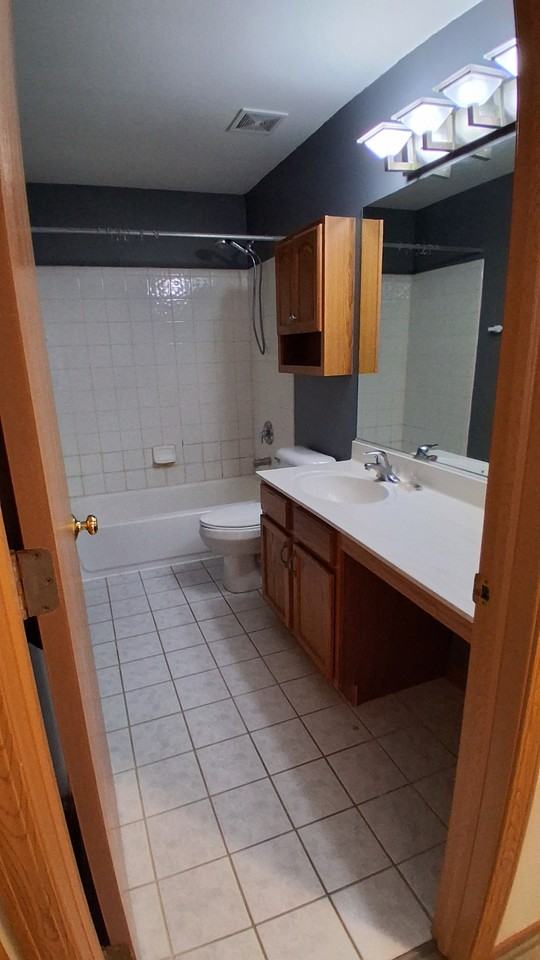 674 Arbor Cir #674 - Photo 5 of 18
