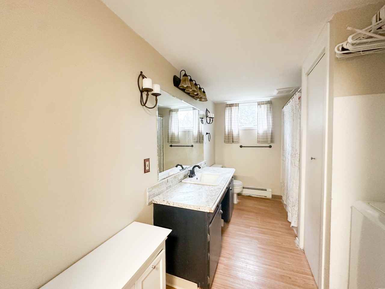 1201 W 47th Ave #1 - Photo 4 of 12
