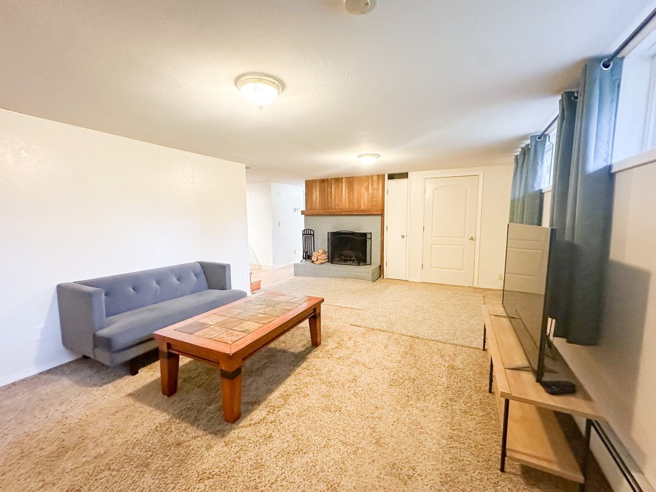 1201 W 47th Ave #1 - Photo 6 of 12