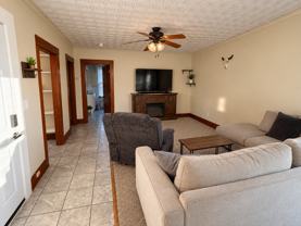 103 Vine St #2B - Photo 1 of 1