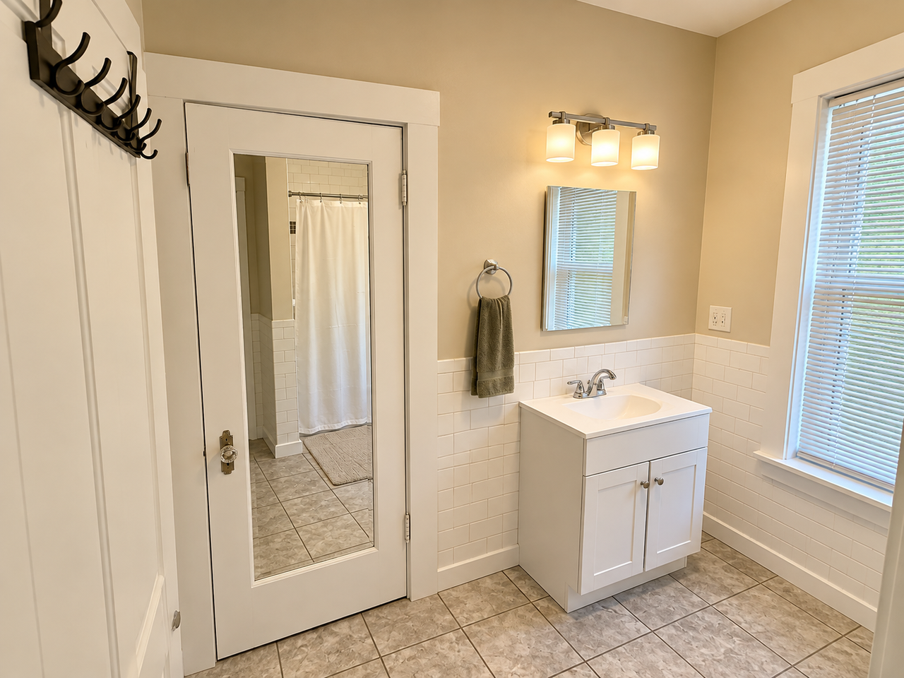 103 Vine St #2B - Photo 4 of 10