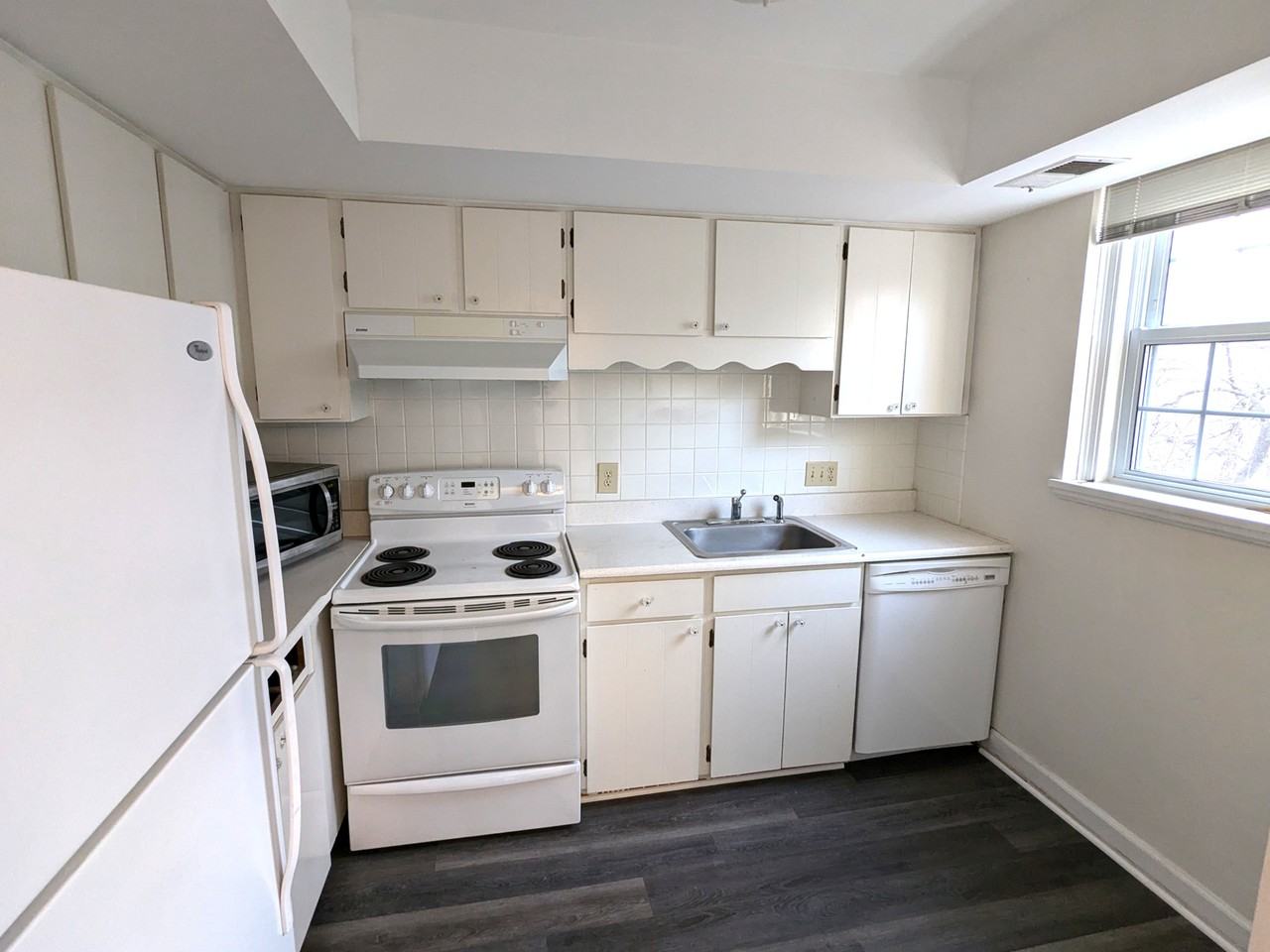 4821 28th St S #B2 - Photo 5 of 14