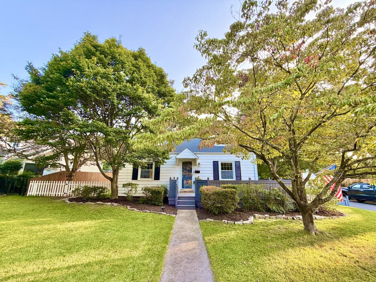 201 Sir Oliver Rd #NA - Photo 2 of 40