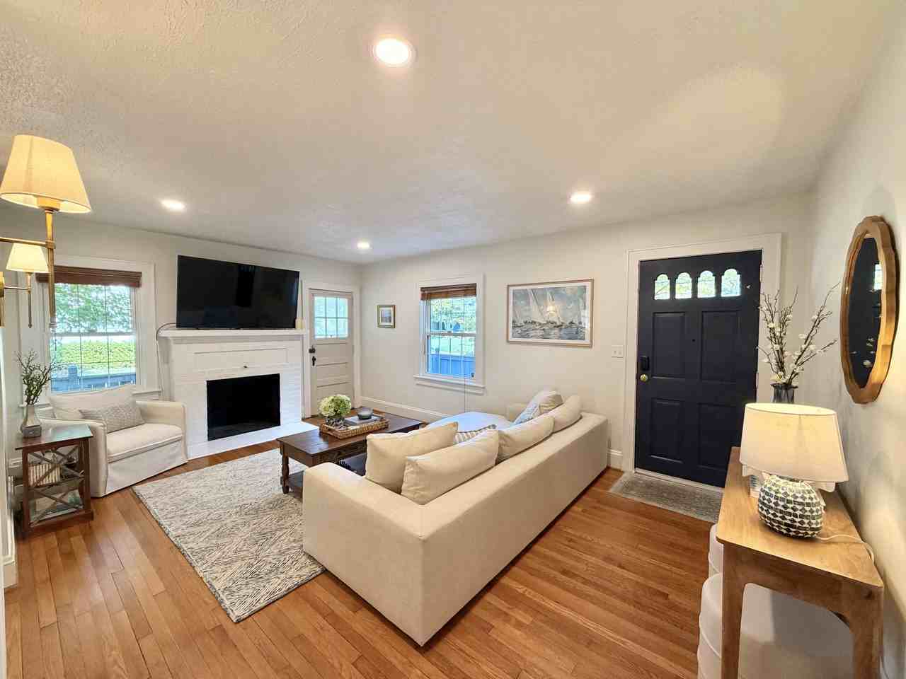 201 Sir Oliver Rd #NA - Photo 5 of 40