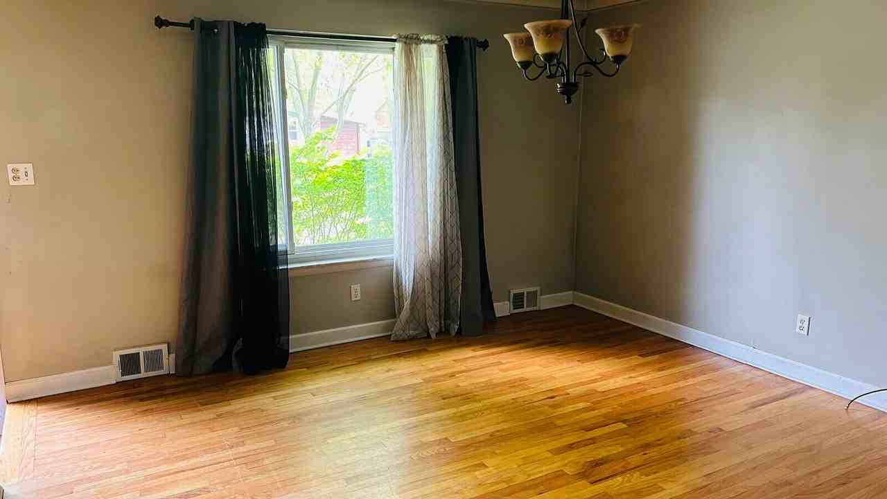 27247 Pembroke Dr #NA - Photo 4 of 33