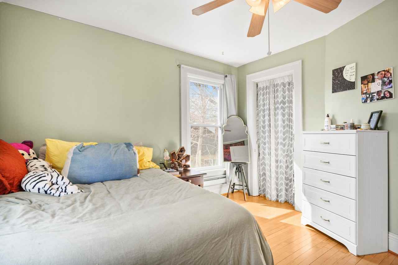1338 Morrison St #3 - Photo 3 of 11