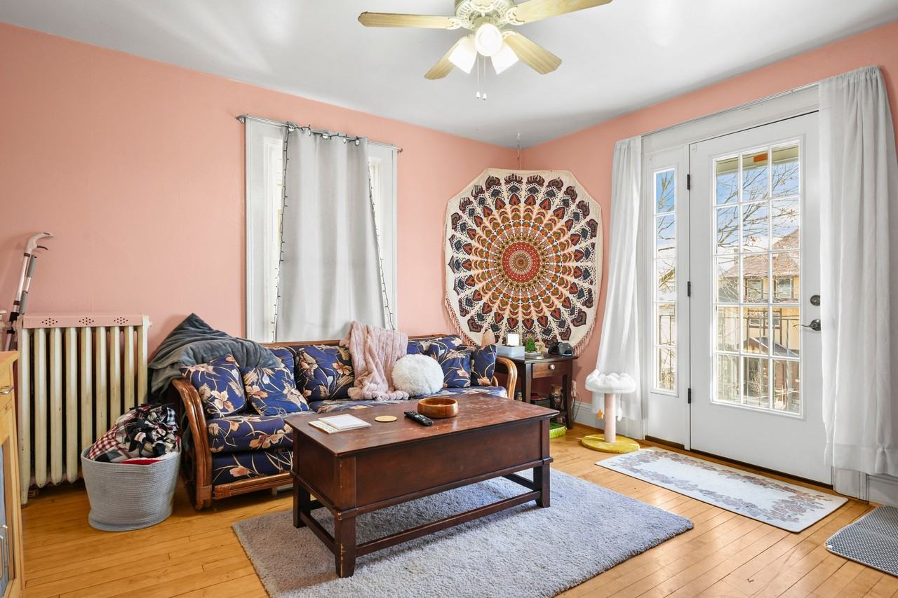 1338 Morrison St #3 - Photo 4 of 11