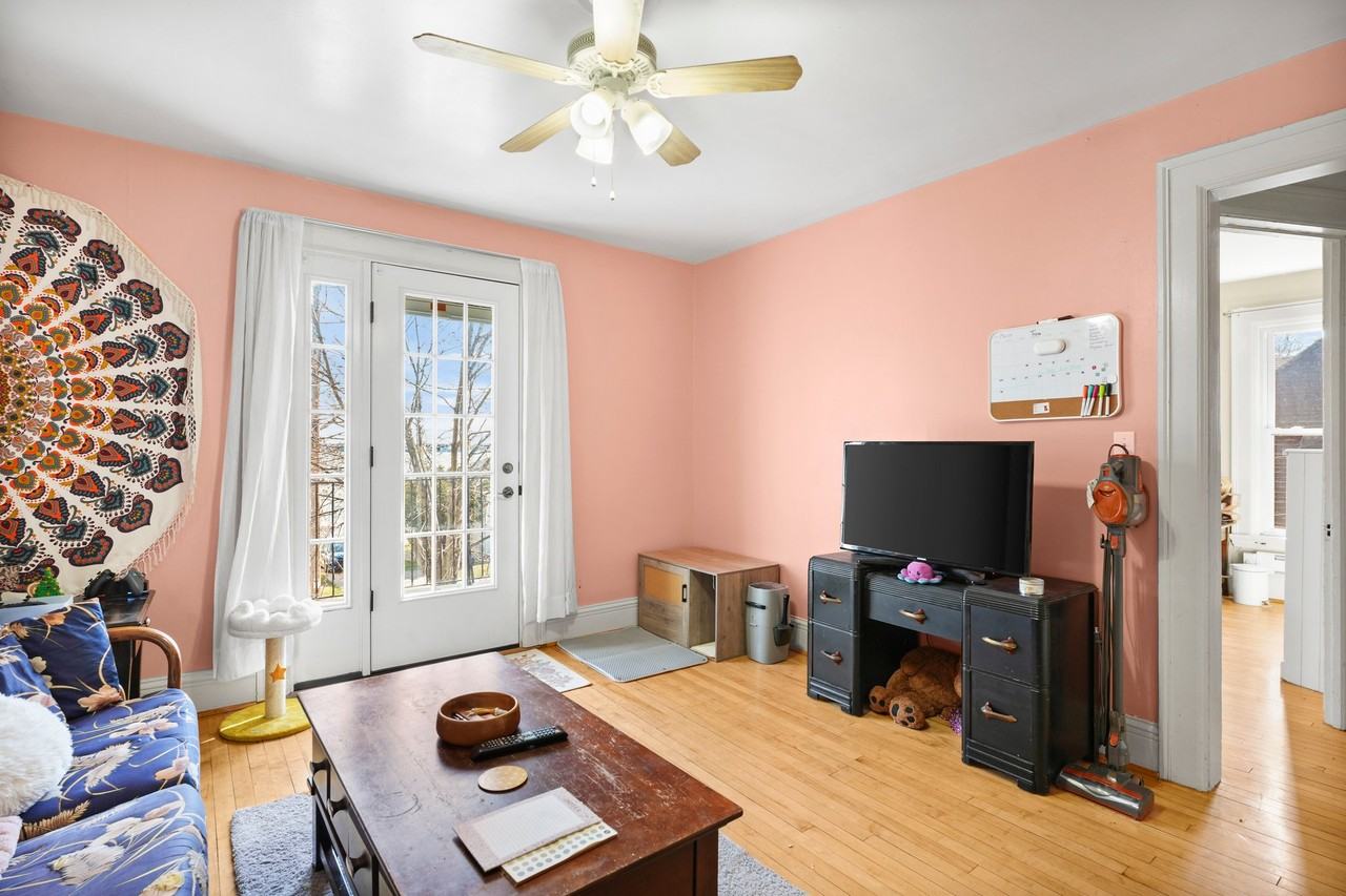 1338 Morrison St #3 - Photo 6 of 11