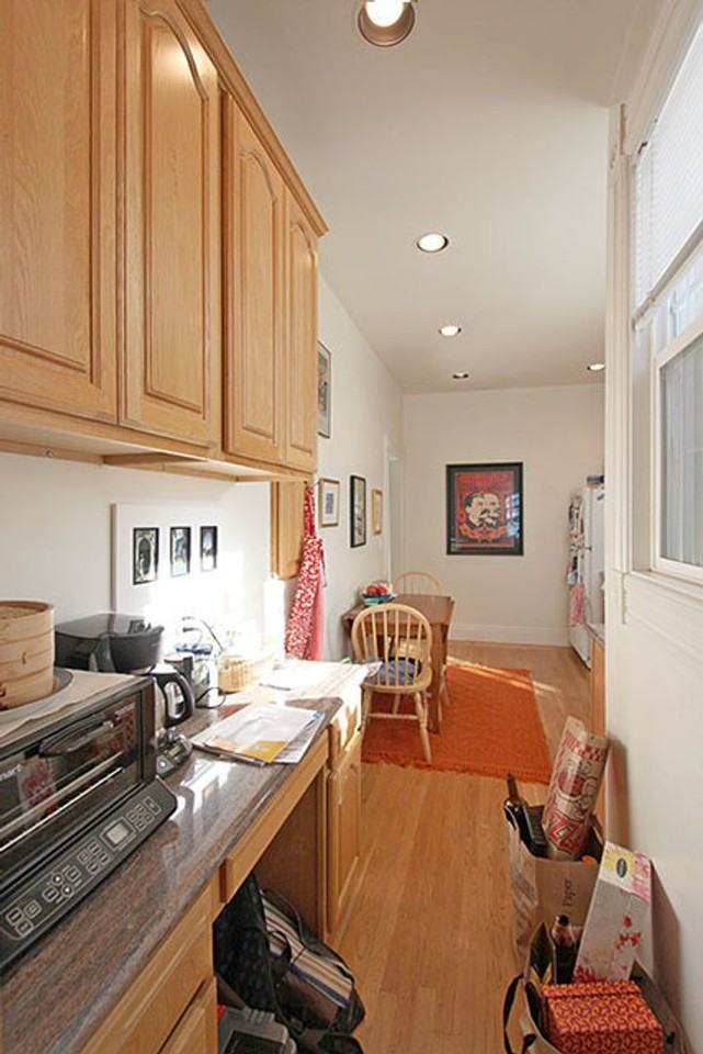 1105 Shrader St - Photo 7 of 13