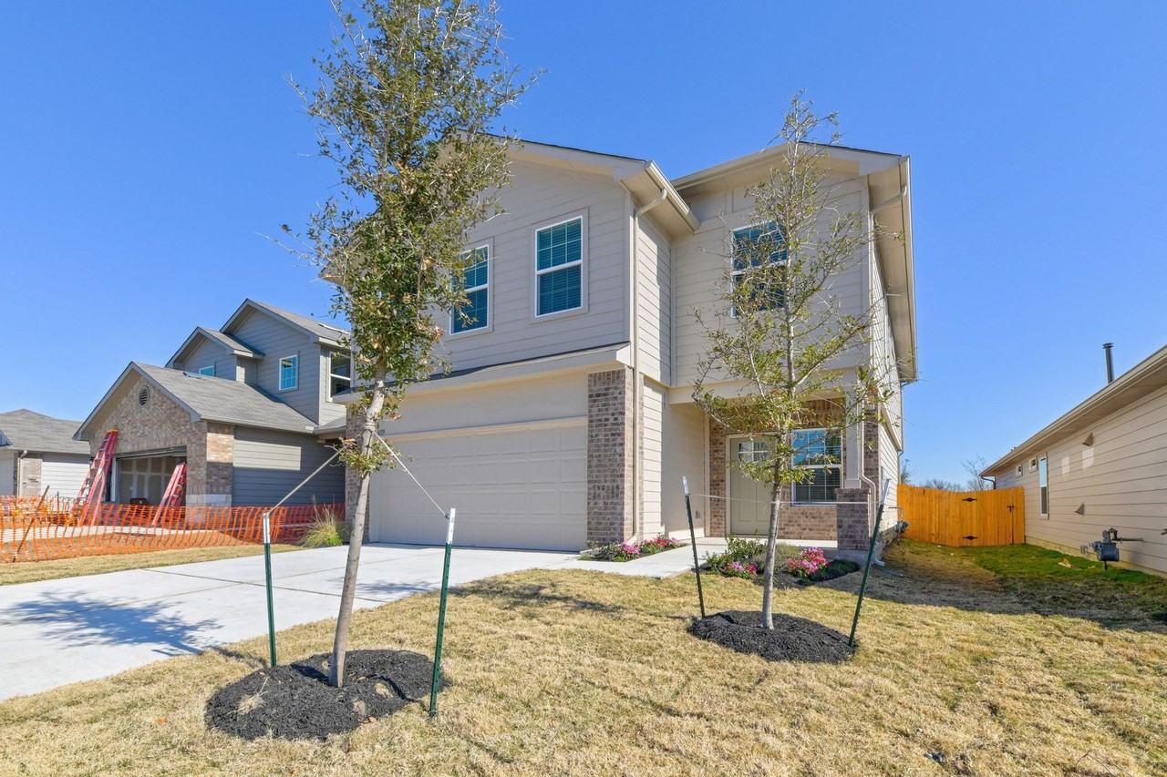 14119 Macquarie Dr - Photo 4 of 31