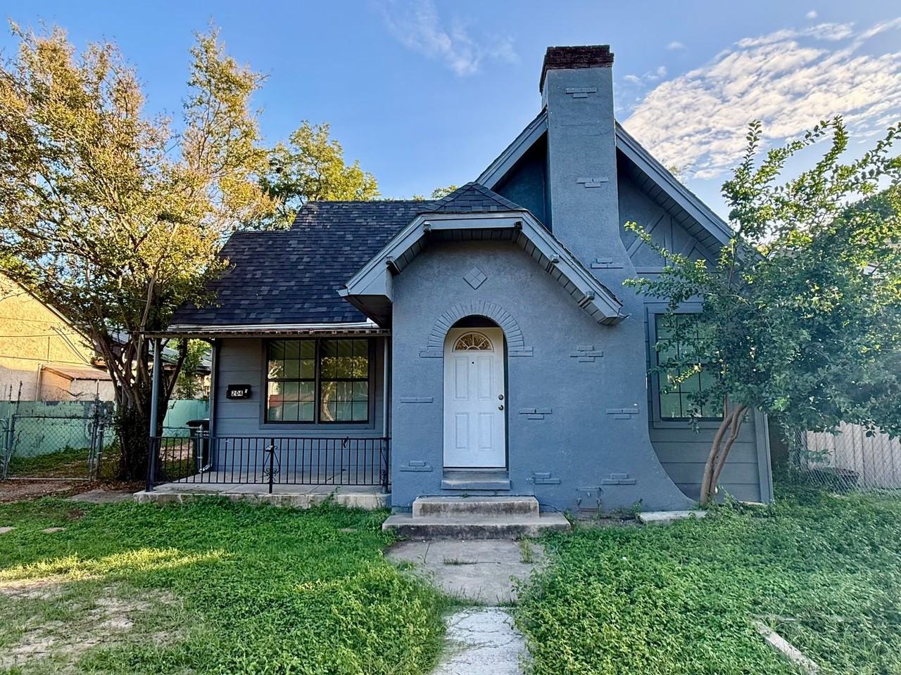 204 W White - Photo 2 of 23