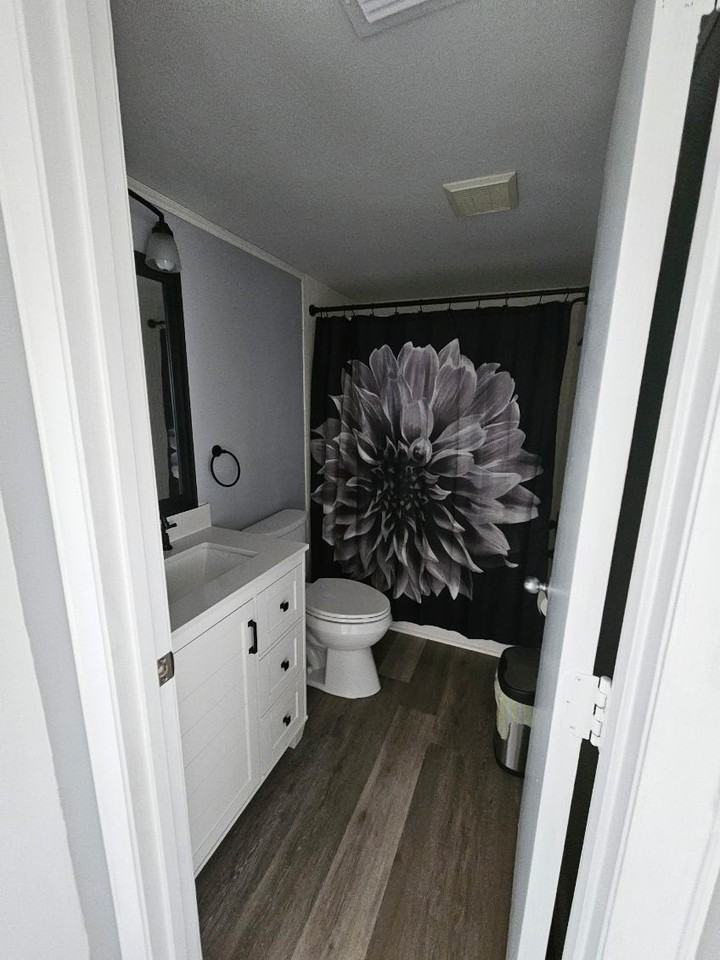 900 Cove Cay Dr #5H - Photo 5 of 10