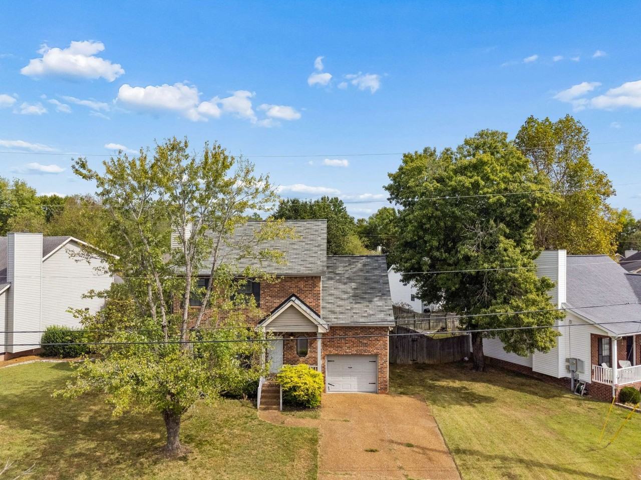 7729 Poplar Ridge Dr - Photo 2 of 41