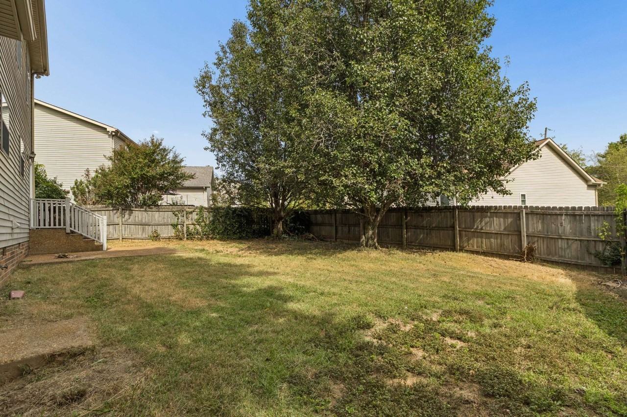 7729 Poplar Ridge Dr - Photo 7 of 41