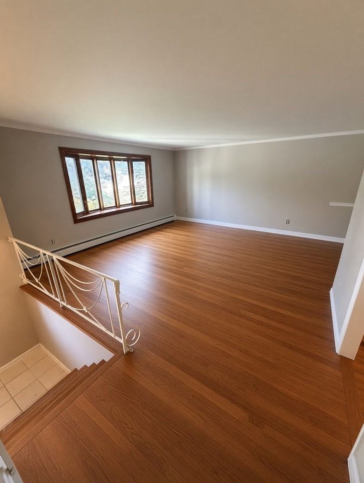 1918 Carriage Way - Photo 2 of 17