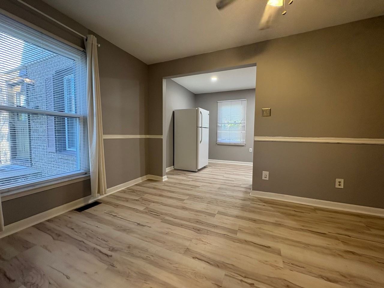 8535 Gradien Dr - Photo 5 of 35