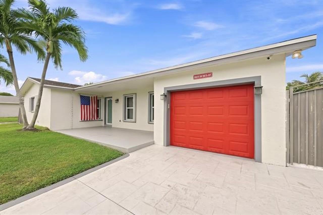 16820 Sw 108th Ave #16820 - Photo 4 of 29