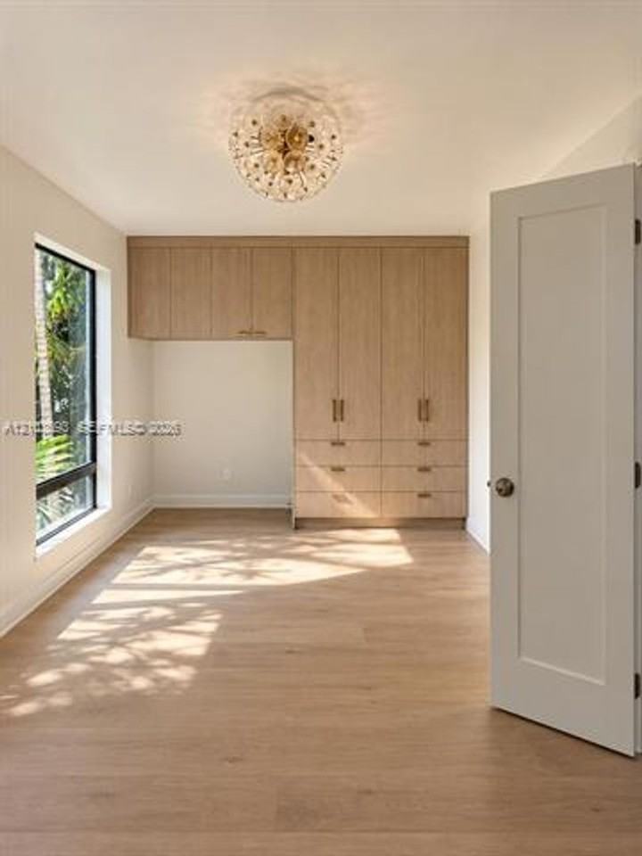 3042 3042 SW 27th Ave th 8 - Photo 7 of 14