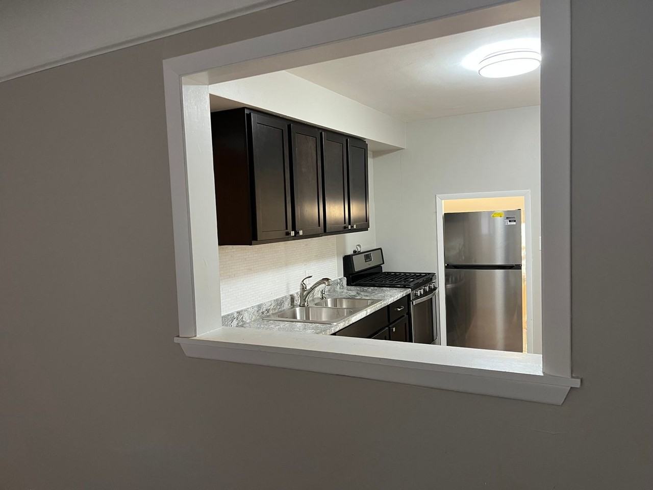 37340 Arthur St - Photo 2 of 14