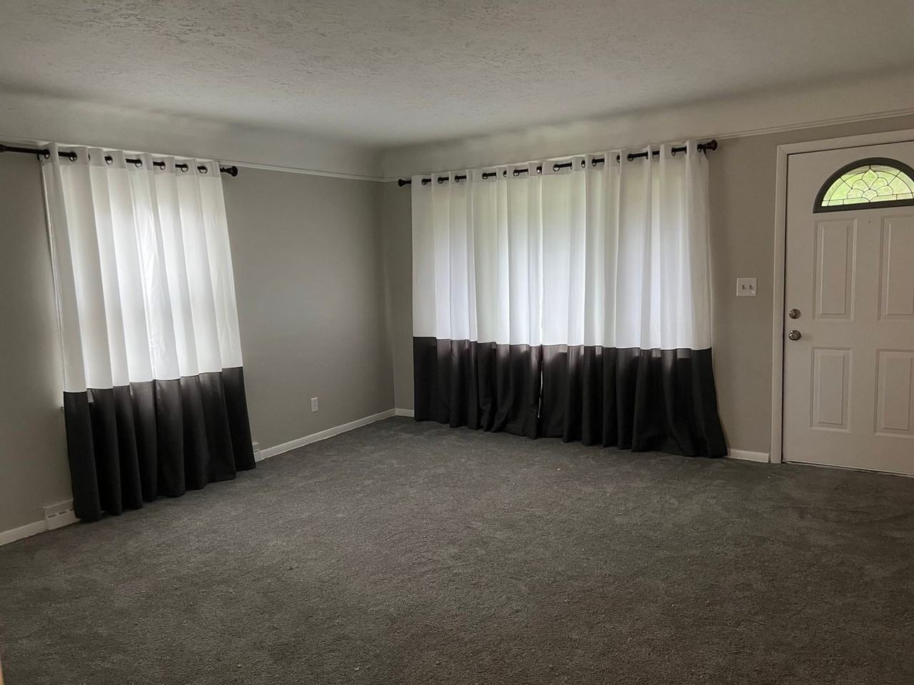 37340 Arthur St - Photo 5 of 14