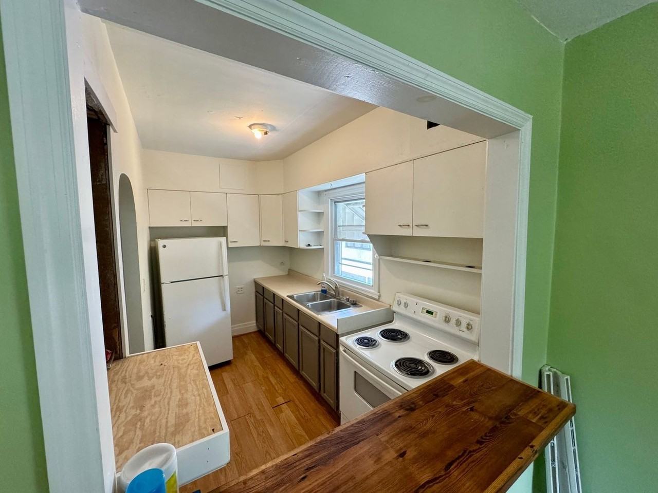 3458 Cheviot Ave - Photo 7 of 14