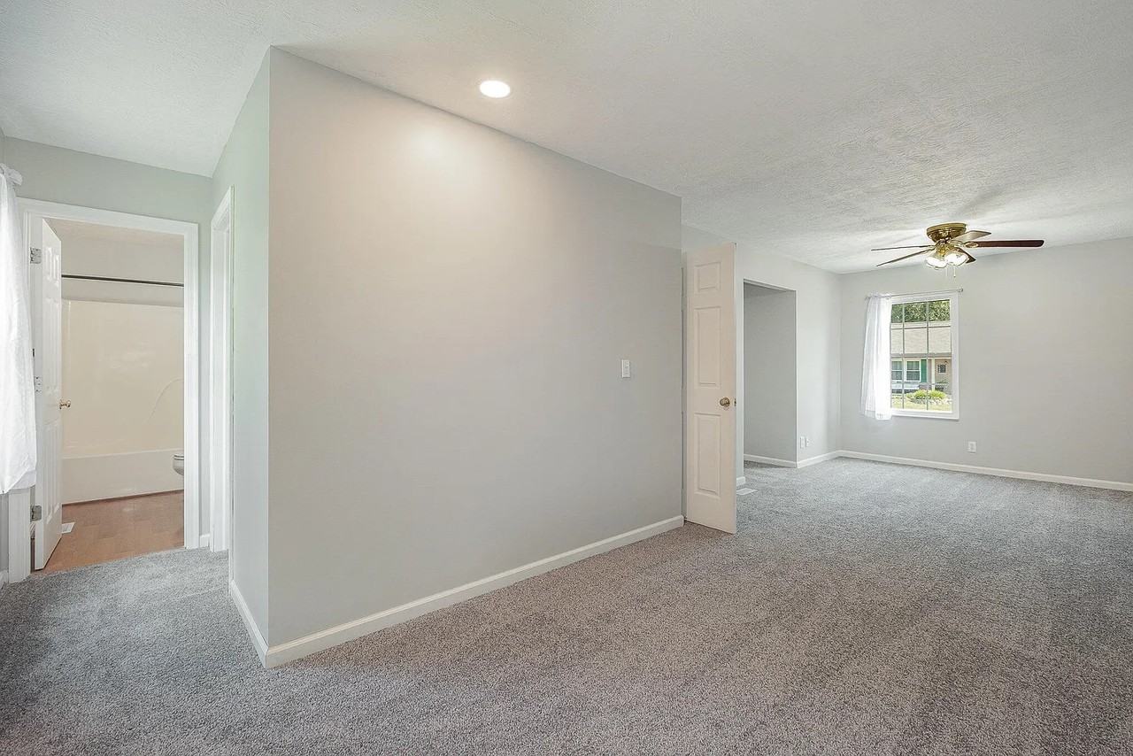 7433 Sterling Springs Way #NA - Photo 5 of 17