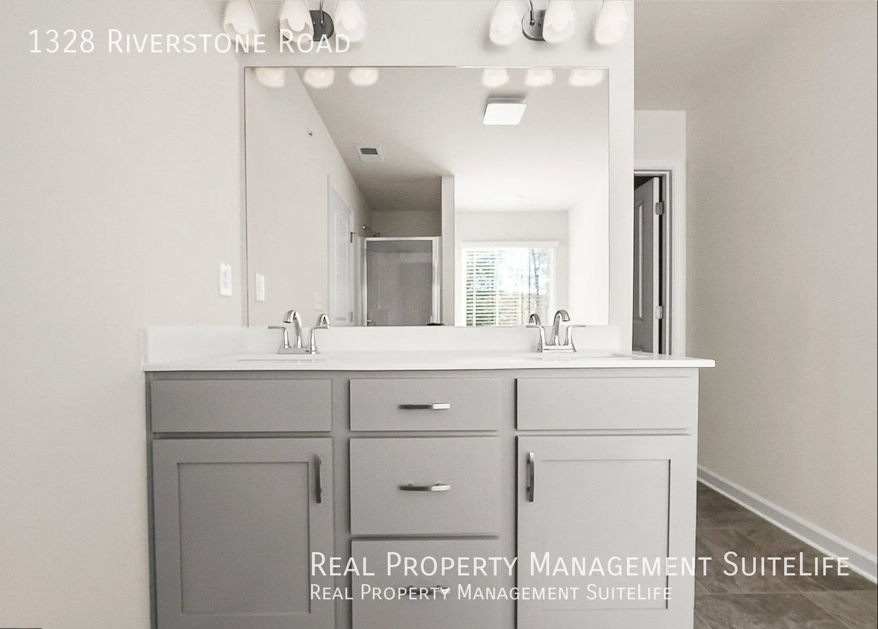 1328 Riverstone Rd - Photo 5 of 10