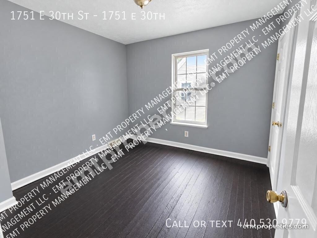 1751 E 30th St #1751E30th - Photo 3 of 7