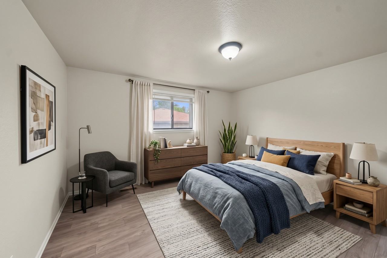 1011 Emerson Pl - Photo 7 of 15