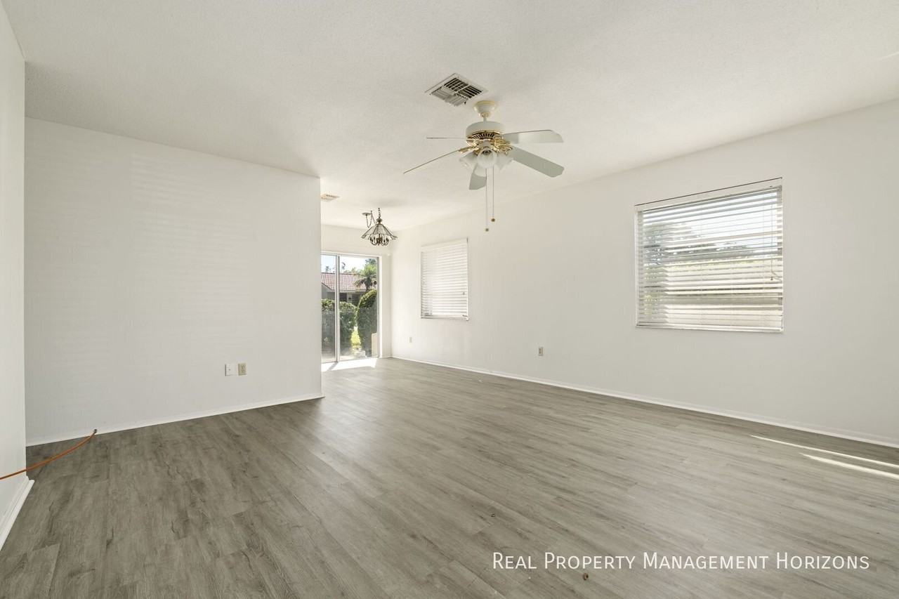 2161 Pueblo Cir - Photo 7 of 30