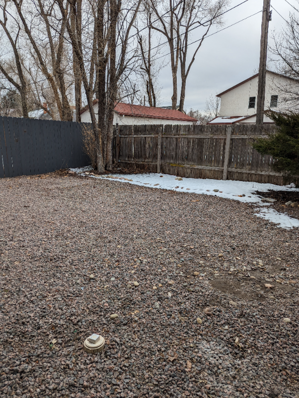 611 N Hancock Ave - Photo 6 of 40