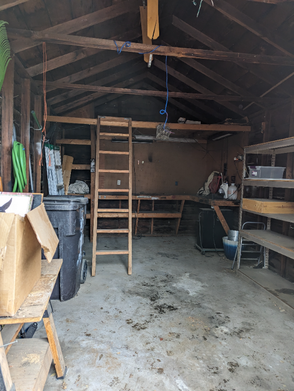 611 N Hancock Ave - Photo 7 of 40