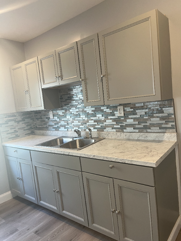 1023 Wager St #1stFL - Photo 3 of 11