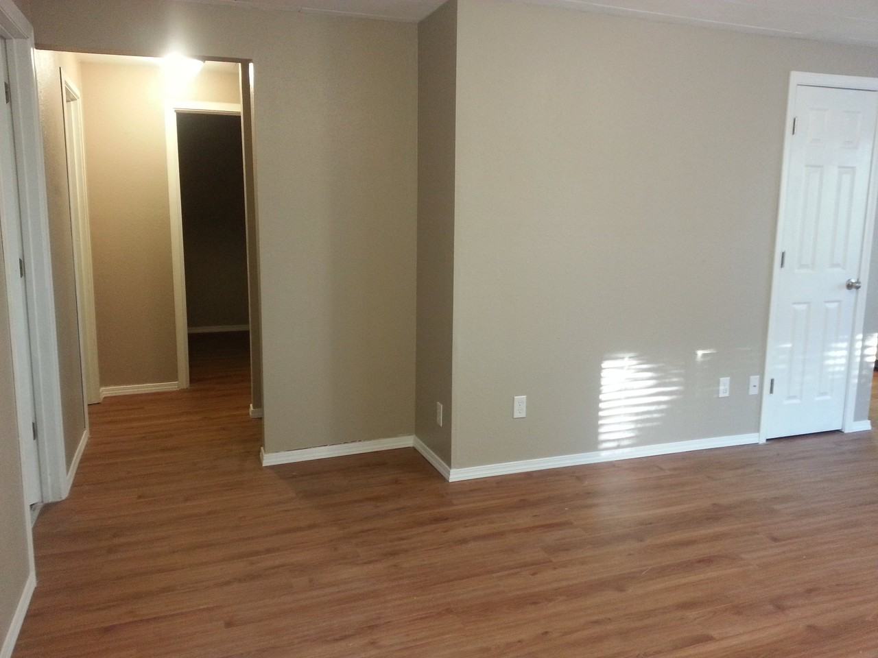 1475 Sw 53rd St Apt A - Photo 3 of 10