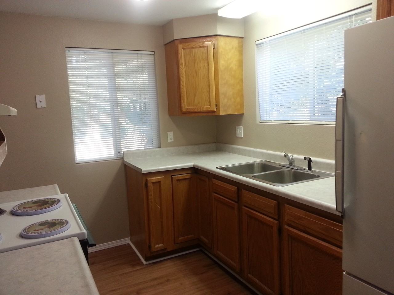 1475 Sw 53rd St Apt A - Photo 5 of 10