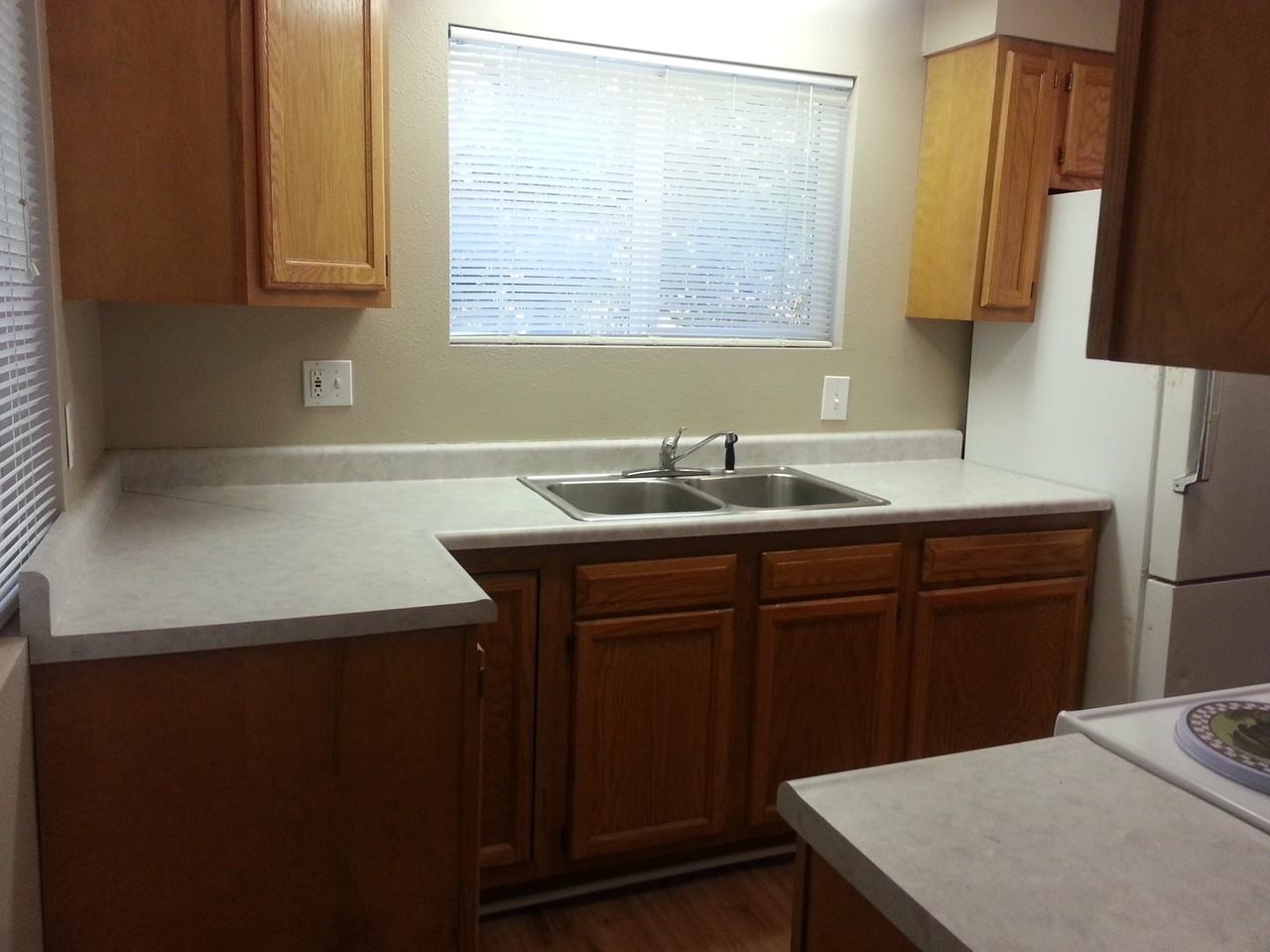 1475 Sw 53rd St Apt A - Photo 6 of 10