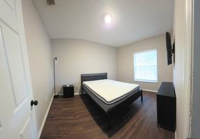 featured image of 1409 Timberbend Cir