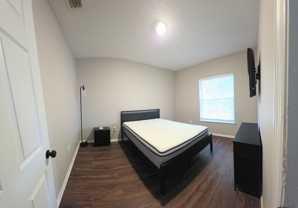 1409 Timberbend Cir - Photo 1 of 1