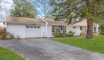 featured image of 12 Pinehurst Dr