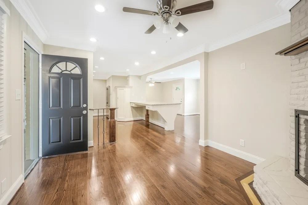 2438 Autumn Dr - Photo 6 of 13