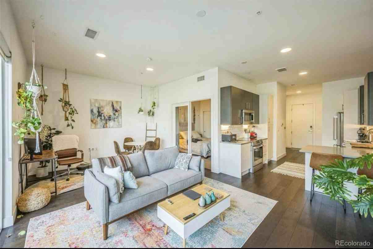 2525 Arapahoe St #213 - Photo 3 of 19