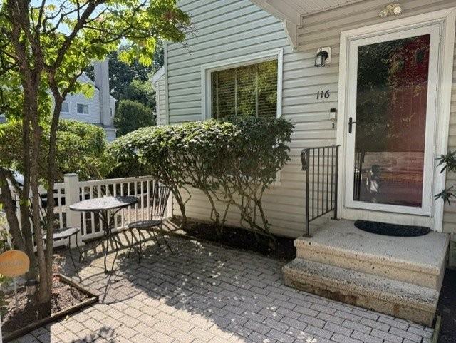 510 E Main St #1stFL - Photo 2 of 13