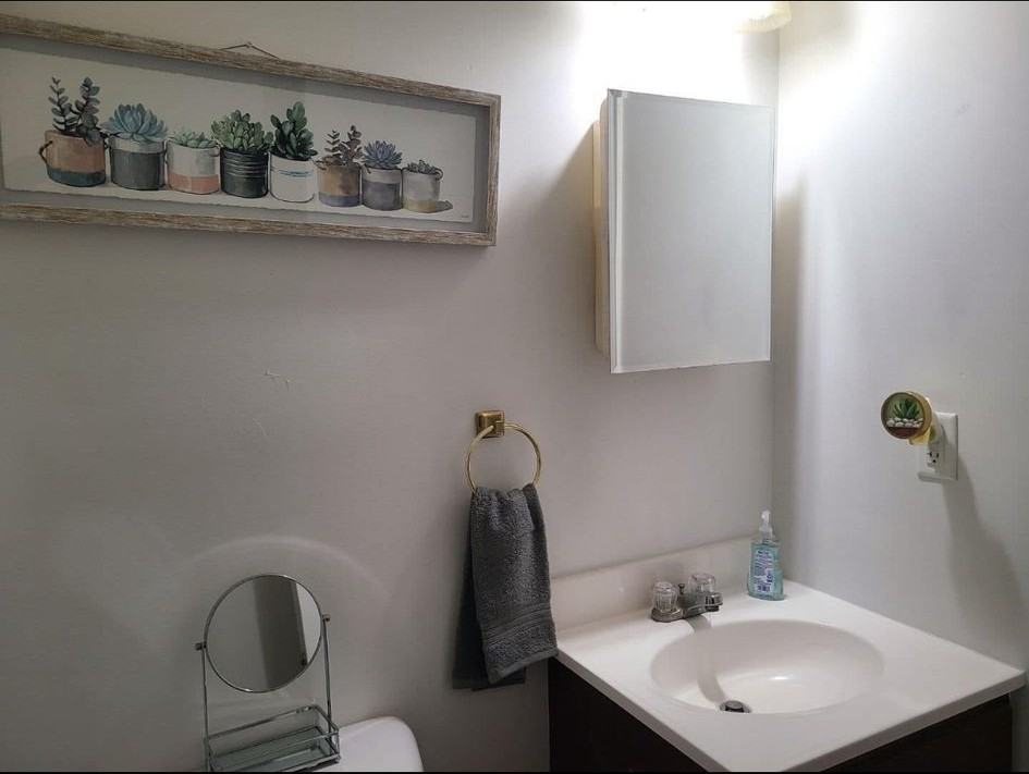 280 Pearl St #A - Photo 6 of 12