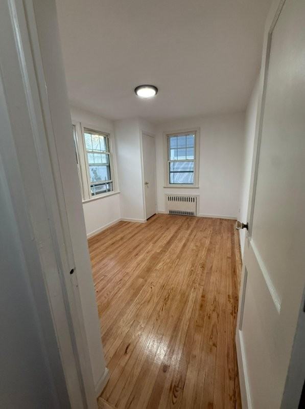 290 Roberts Ave - Photo 5 of 10
