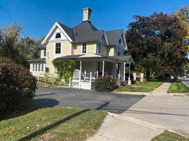featured image of 420 S Division St #A