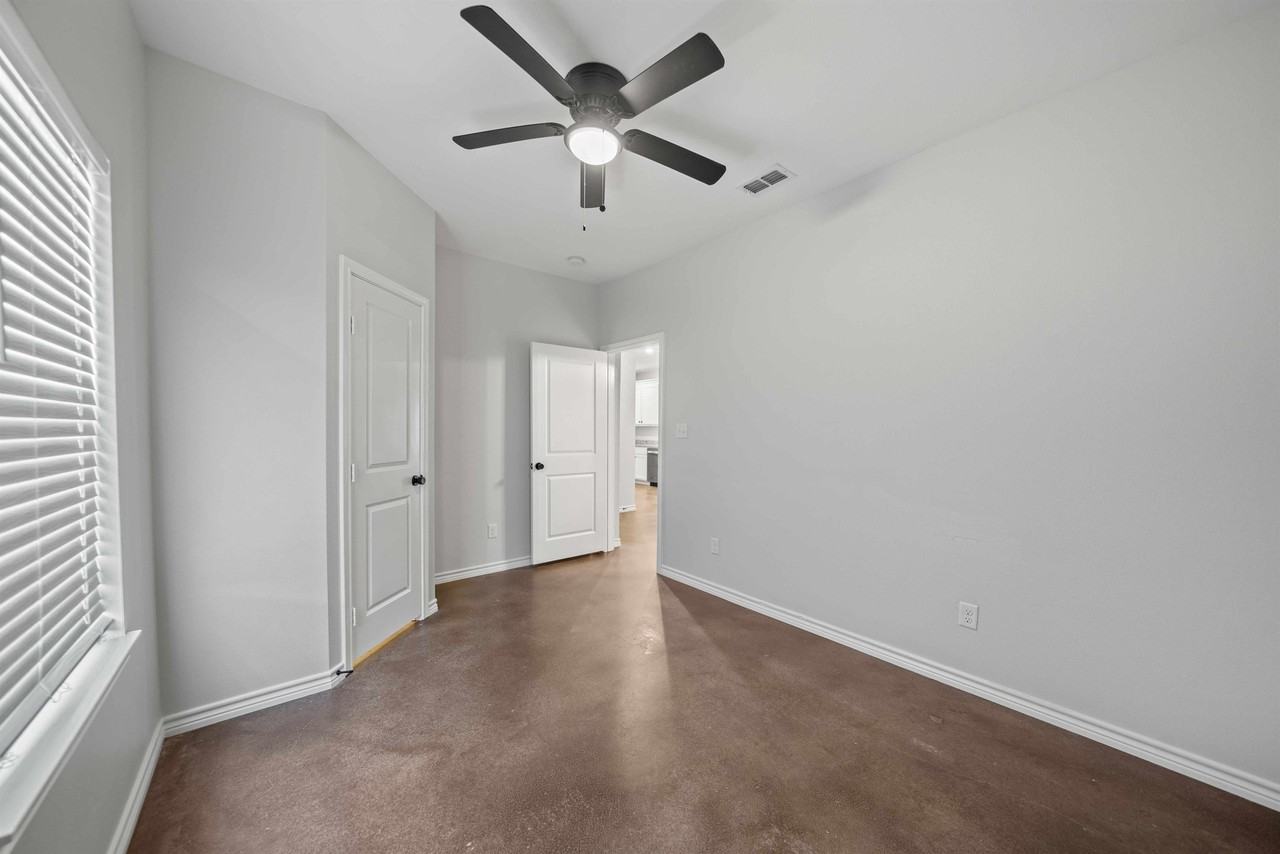 12750 County Road 1254unit 18 #18 - Photo 7 of 38