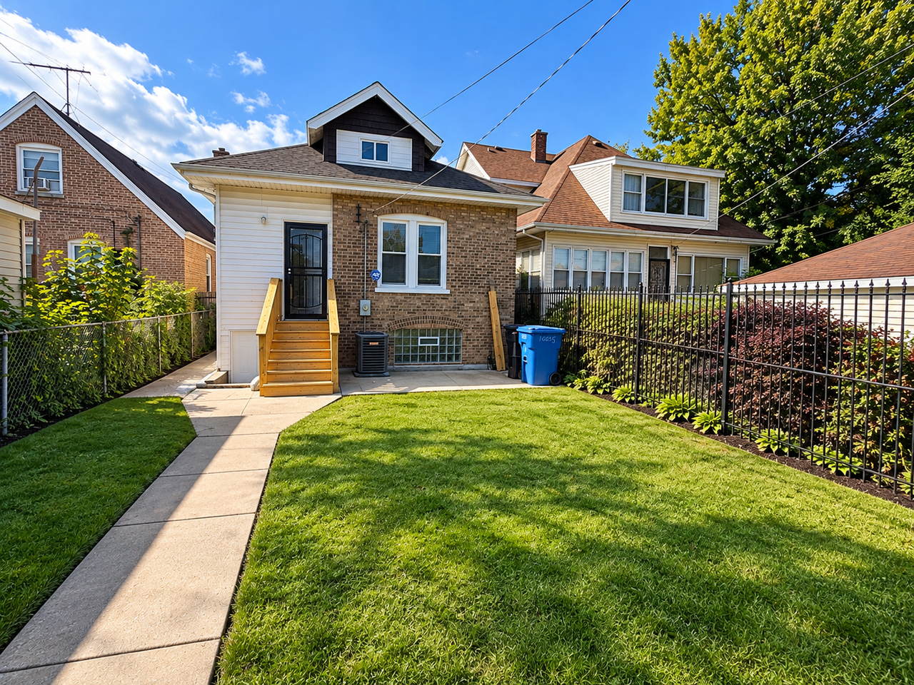 10605 S Eggleston Ave #1 - Photo 2 of 10